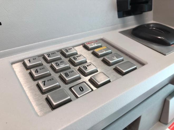 Criminosos agora, quando não encontram saldo nas contas das vítimas, contratam empréstimo e sacam o dinheiro  