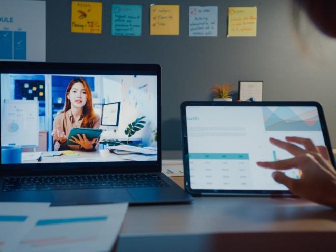 A Escola Virtual, da Fundação Bradesco, está disponibilizando a todos os estudantes um curso gratuito preparatório para o Exame Nacional do Ensino Médio (Enem) e outros vestibulares