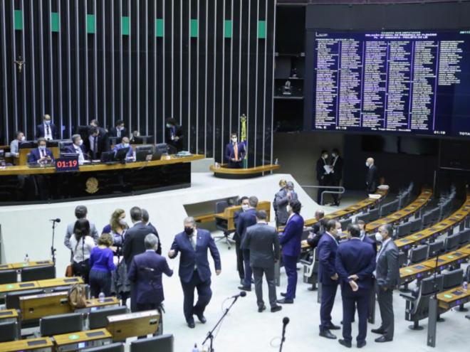 Discussão sobre cassinso, jogos e apostas esbarra em vários pontos e segue sem consenso 