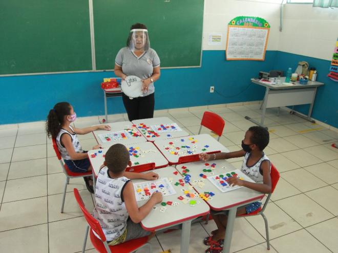 Projetos Tempo Integral e Sala de Recursos atendem mais de 400 alunos 