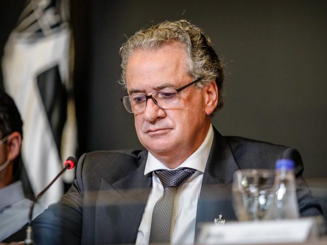 Sem poder usar a vantagem da fase classificatória na reta final, presidente do Galo diz que analisa poupar o time titular