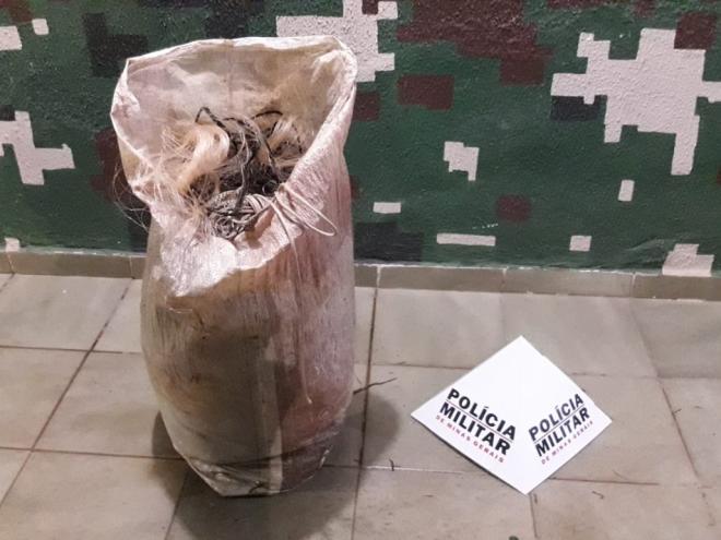 Os autores estavam portando seis redes para pesca predatória de 1.495 metros quadrados