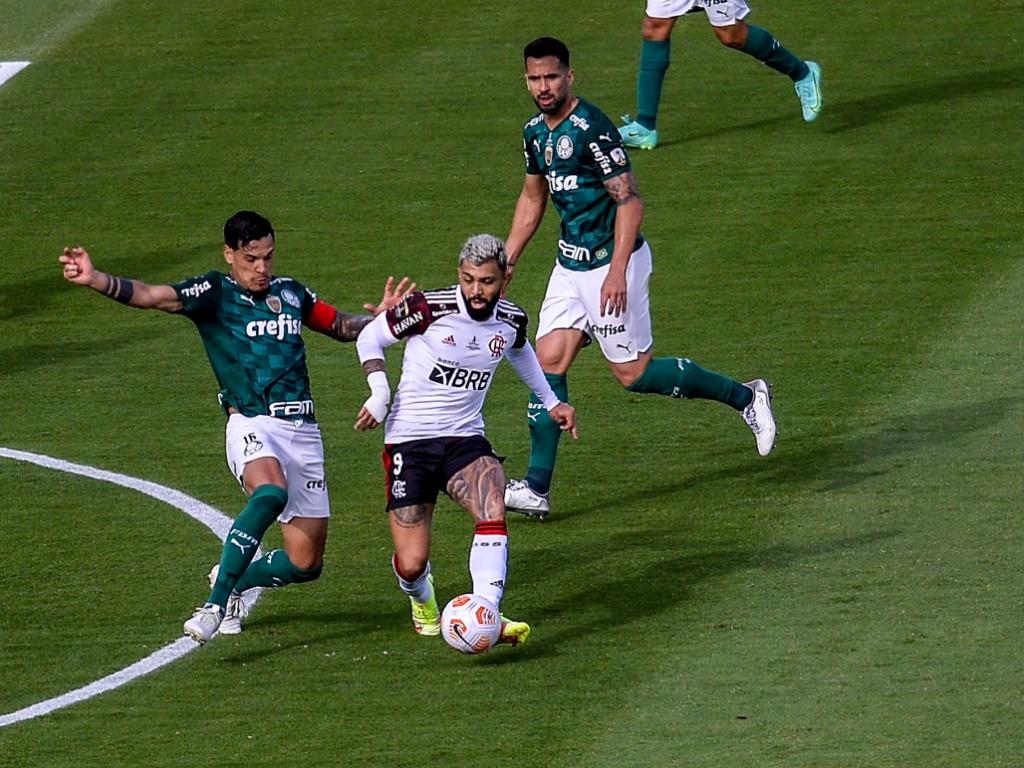 Flamengo e Palmeiras disputaram o título da Libertadores, no Uruguai 