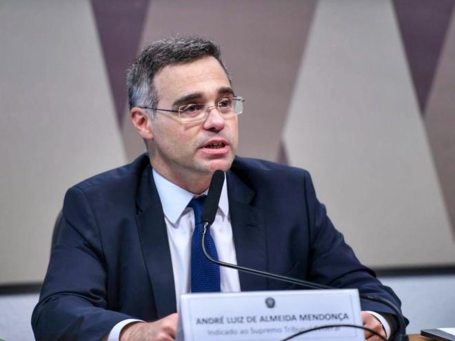 Ex-ministro da Justiça e ex-advogado-geral da União do governo Bolsonaro,  André Mendonça assume a vaga no Supremo Tribunal Federal (STF) deixada pela aposentadoria do ministro Marco Aurélio Mello
