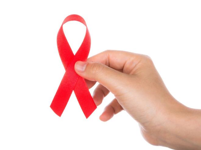 O laço vermelho simboliza a luta mundial contra a Aids 