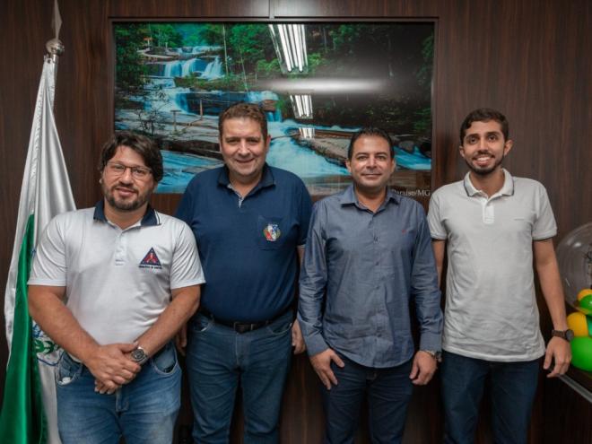Alguns assuntos avançaram na pauta do grupo, especialmente a integração do transporte, a privatização do serviço de água e esgoto e o desenvolvimento econômico da região