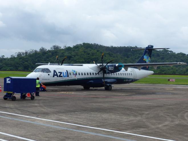 Por causa da falha técnica no Aeroporto Regional do Vale do Aço, dois voos foram cancelados na noite de segunda-feira 