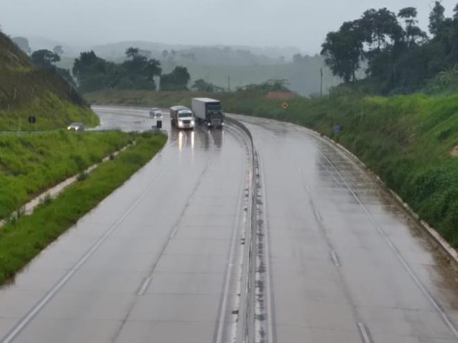 Cuidados durante períodos chuvosos devem ser redobrados na rodovia federal