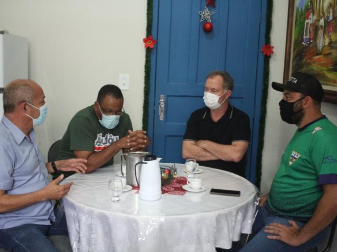 Representantes da prefeitura e da LAD se reuniram nesta semana