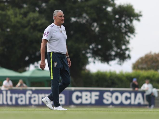 Técnico da seleção é o único brasileiro no ranking