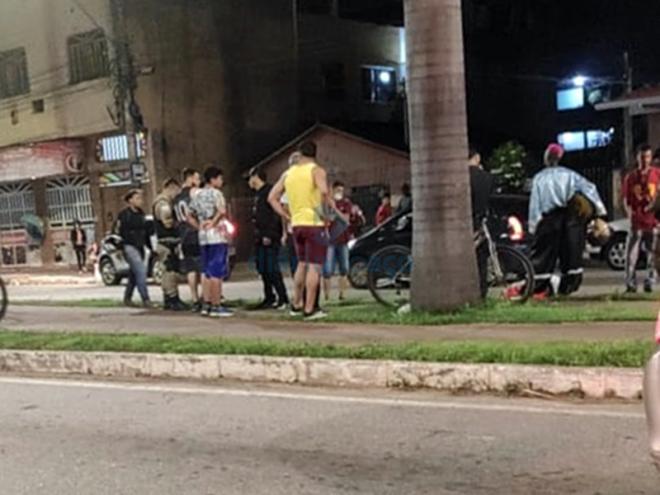 A Polícia Militar foi acionada para registrar o atropelamento na noite de quarta-feira (29)