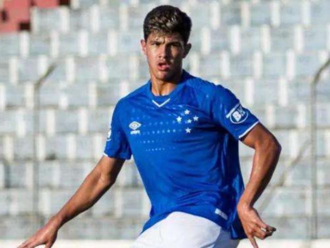Lateral-direito é o mais novo reforço do time gaúcho