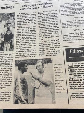 Caixeta em ação numa transmissão pela rádio Educadora de um jogo de futebol amador do Mineiro