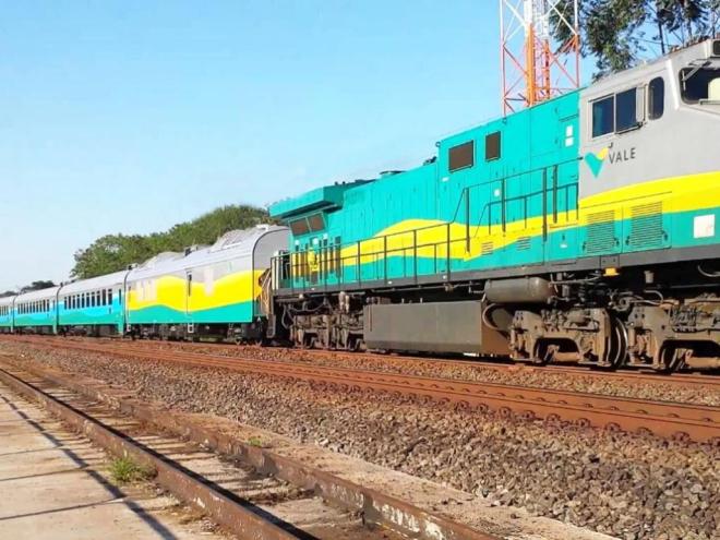 Não há previsão de quando o trem de passageiros volta a circular na Estrada de Ferro Vitória/Minas