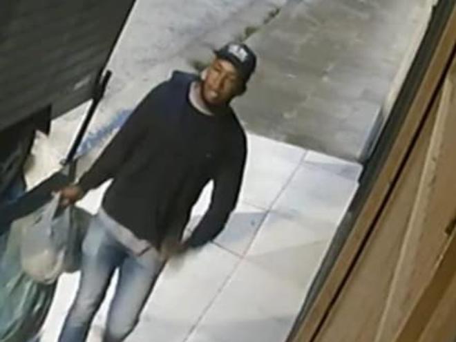 Câmeras de segurança flagraram a ação do indivíduo na madrugada de 7/1, no bairro Canaã 