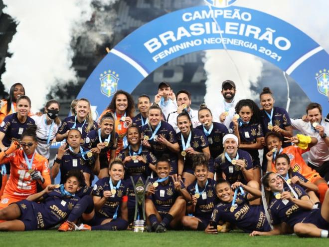 Minas da Fiel conquistaram ano passado o Paulistão, a Libertadores e o Brasileiro