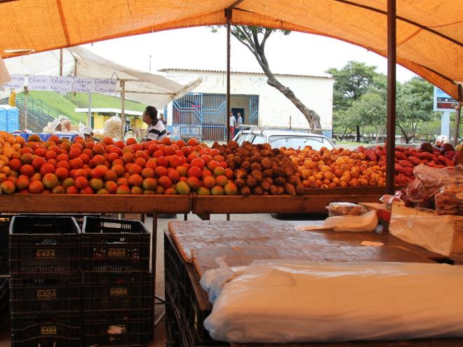 As chuvas encareceram produtos como tomate (+ 41,2%), batata (+ 64,8%) e cenoura (+ 66,4%)