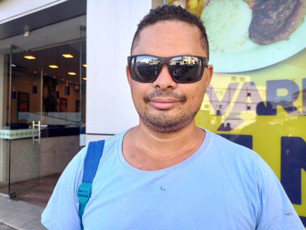 Fernando de Souza, 38 anos, pai, Pedra Linda, Fabriciano. ''Eu vou vacinar meu filho porque a vacina protege, eu mesmo peguei covid há pouco tempo, nessa nova onda, e não tive sintomas graves, graças à vacina que eu tomei''