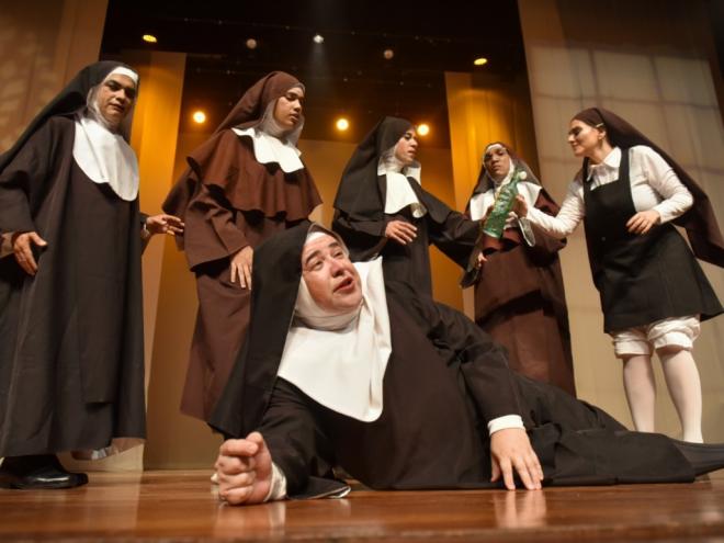 As freiras do Santinhas do Pau Oco se apresentam sábado e domingo, no Teatro do Centro Cultural