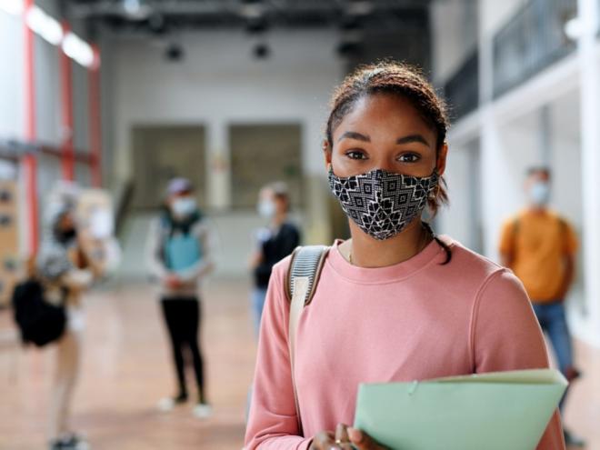O Programa de Bolsa Permanência (PBP) destinado a estudantes indígenas e quilombolas matriculados está com inscrições abertas para as bolsas de estudo
