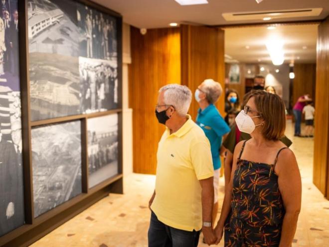 Nesta sexta-feira (4), a Ação Educativa promove mais uma edição da visita noturna ao Centro de Memória Usiminas 