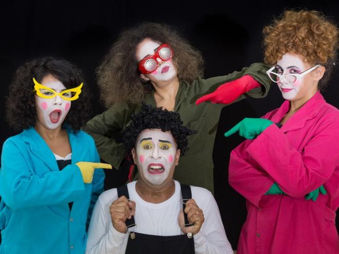 Diversos temas são abordados a cada apresentação de forma lúdica e divertida