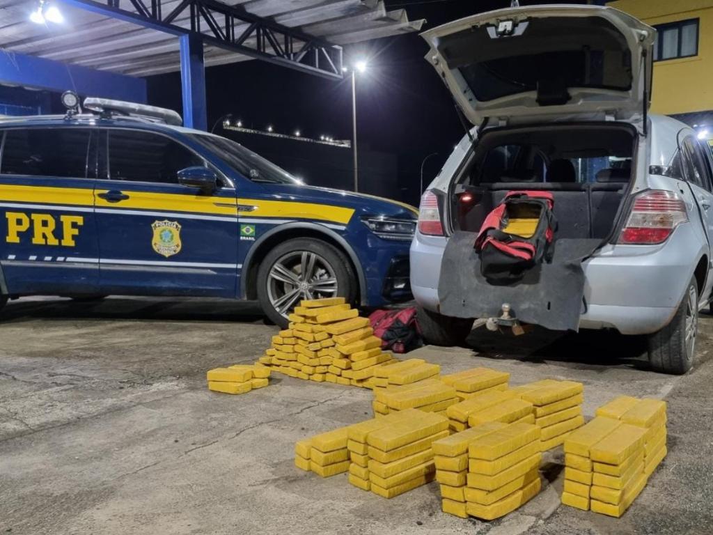 A PRF calcula prejuízo de 300 mil reais para os criminosos