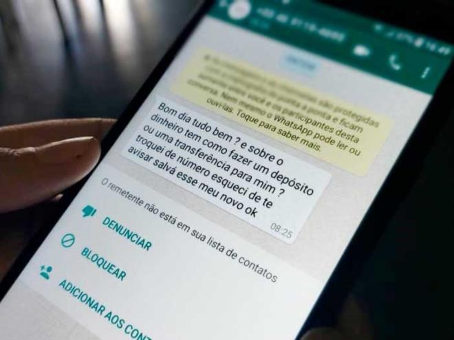 Golpe usualmente começa com uma mensagem alegando a troca do número, o estrago do telefone ou o uso de um número provisório: desconfie e ligue para o verdadeiro número da pessoa
