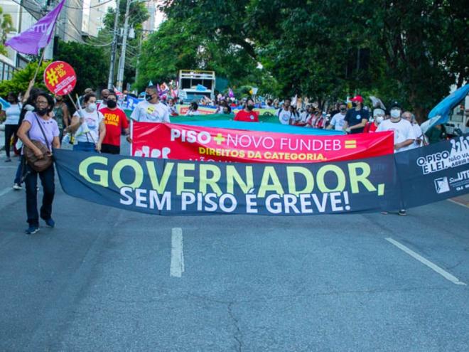 Justiça determina o fim da greve dos professores em Minas Portal Diário do Aço