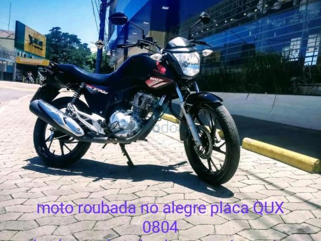A moto tomada de assalto na noite de quarta-feira, em Timóteo