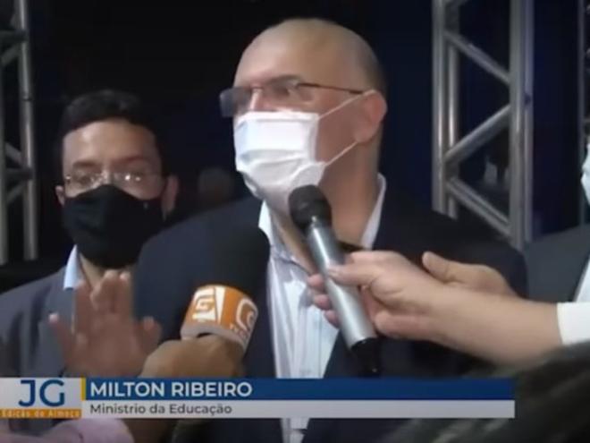 Em eventos pelo Brasil agendados pelos pastores, o ministro deixa claro a influência dos pastores no MEC