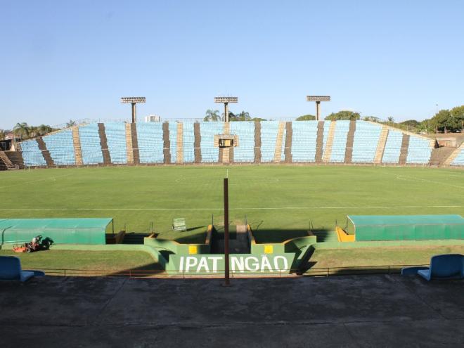 Time de Tombos iniciou conversas com a administração municipal para disputar jogos da Série B em Ipatinga