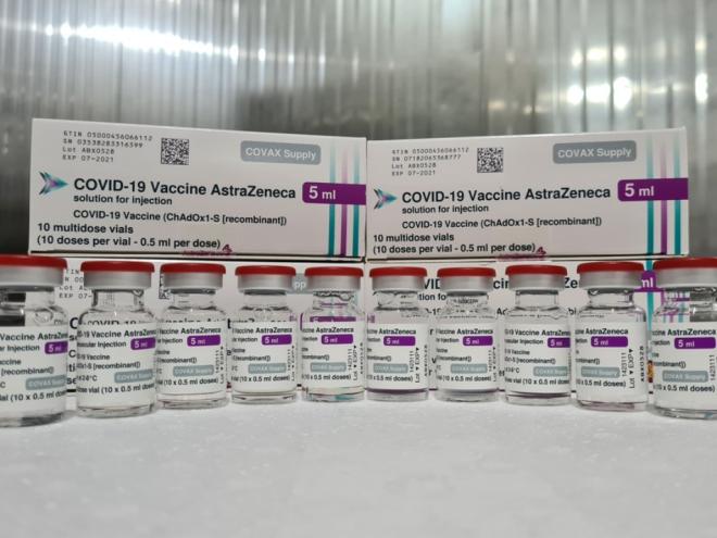 A remessa é destinada à aplicação de quarta dose em pessoas com 80 ou mais anos de idade