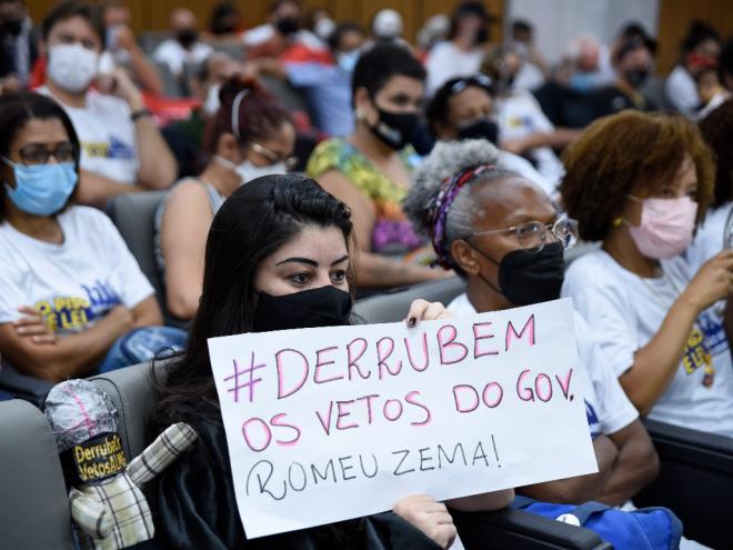 Com o veto, estão mantidos percentuais adicionais aprovados pela Assembleia e que beneficiam as áreas de segurança pública (14%), saúde (14%) e educação (33,24%)