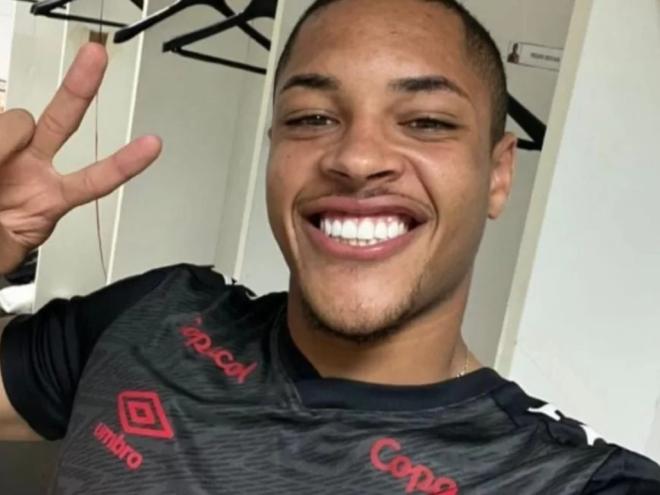 Jovem de 17 anos foi comprado pelo Furacão por R$ 24 milhões