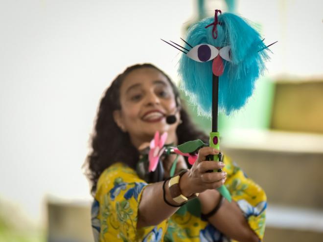 ''A menina que semeava'' fala de amor à natureza e consciência ambiental