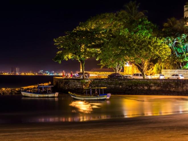 Bertioga e Guarujá são regiões de praia muito populares com locais incríveis para você aproveitar suas férias. Conheça um pouco mais sobre esses lugares e escolha a melhor região de praias para você.