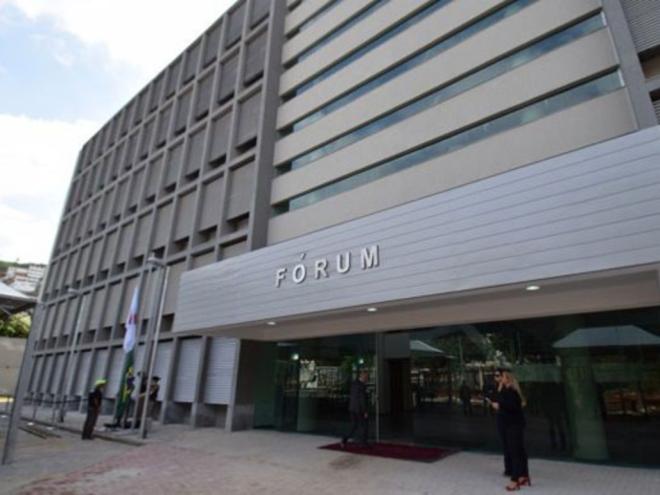 Júri Popular da Comarca de Caratinga decide nesta segunda-feira se cabo PM é inocente ou culpado da morte de missionária de Ipatinga 