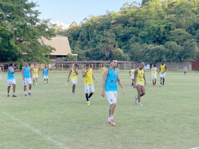 Sem dinheiro para oficializar contratos e registrar jogadores no Estadual, Tigre pode ficar de fora da disputa