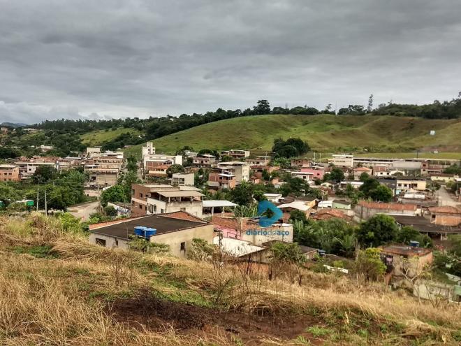 Dois criminosos invadiram a residência no bairro Águas Claras e renderam dois irmãos 