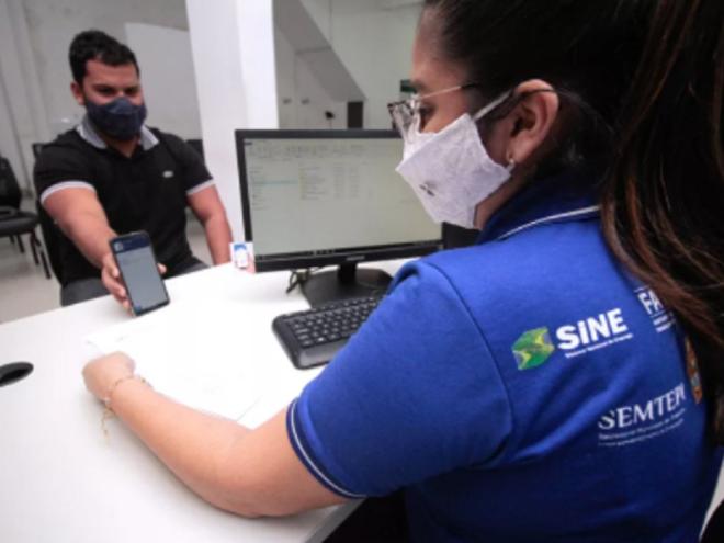 Mais de 344 mil pessoas procuravam emprego em 128 municípios do Vale do Rio Doce 