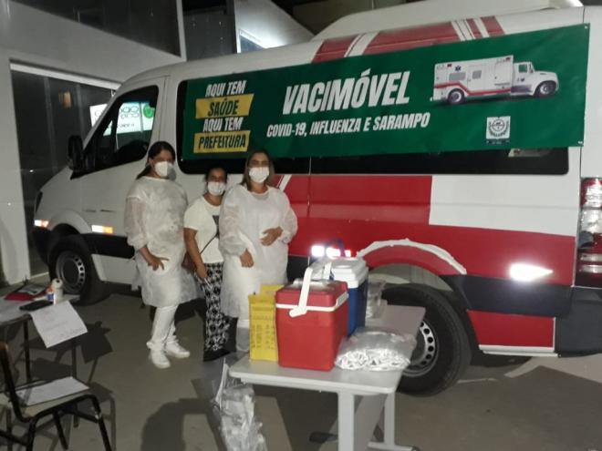 Vacimóvel atua no período de 16h às 22h, com oferta de vacinas contra covid-19, influenza e sarampo