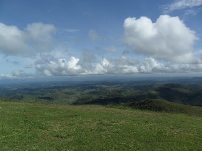 A Serra dos Bandeirantes: paisagem deslumbrante e destino turístico em Bugre