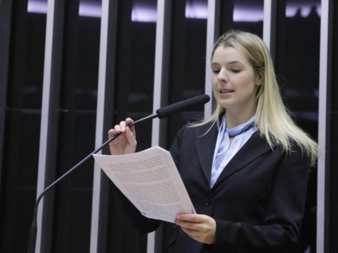 Luisa Canziani (PSD-PR), relatora do projeto de lei 