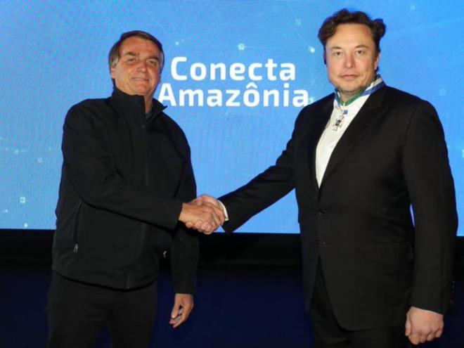 Bolsonaro e Elon Musk se encontraram nesta sexta-feira, no interior de São Paulo
