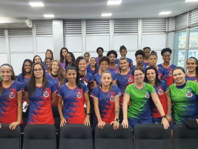 Equipe do Ipatinga Futebol Clube celebrou a aprovação do PL