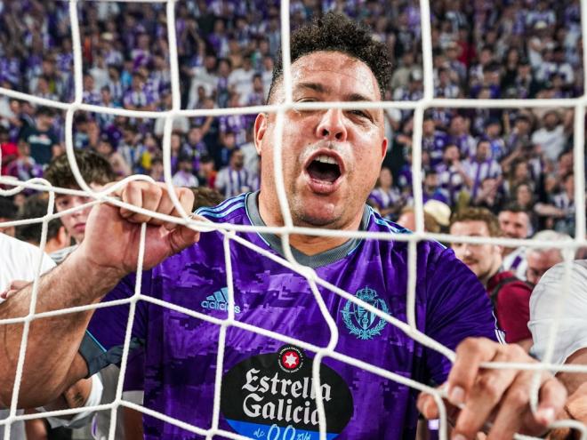 Ronaldo celebrou acesso do Real Valladolid