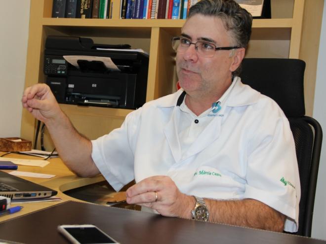 O médico salienta que é importante manter hábitos de higiene, de modo a evitar a contaminação por covid e outras doenças virais