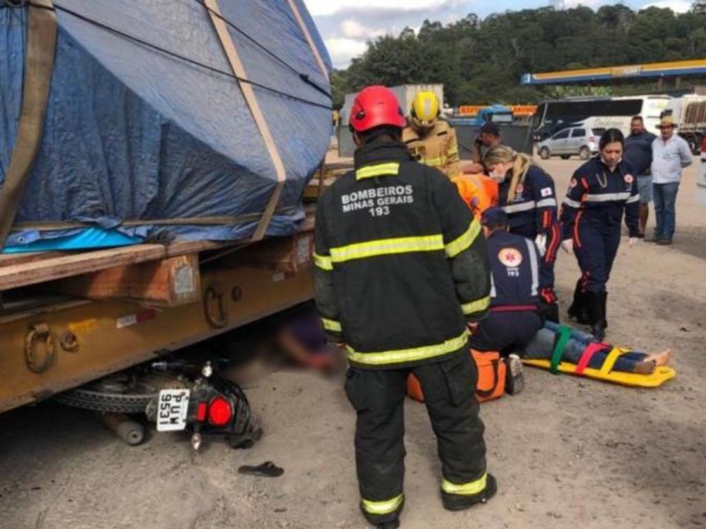 Acidente deixou um morto e uma pessoa em estado de choque