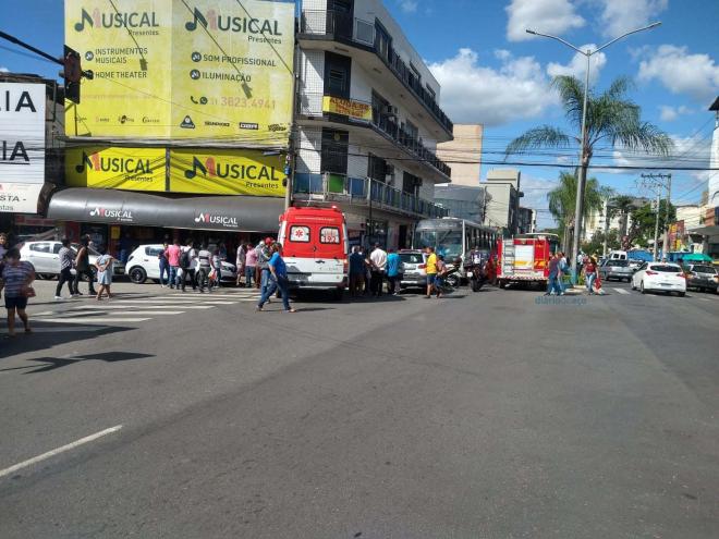 Testemunhas disseram que homem foi atravessar nas proximidades da esquina da Valentim Pascoal com  rua Barbacena, quando houve o atropelamento 